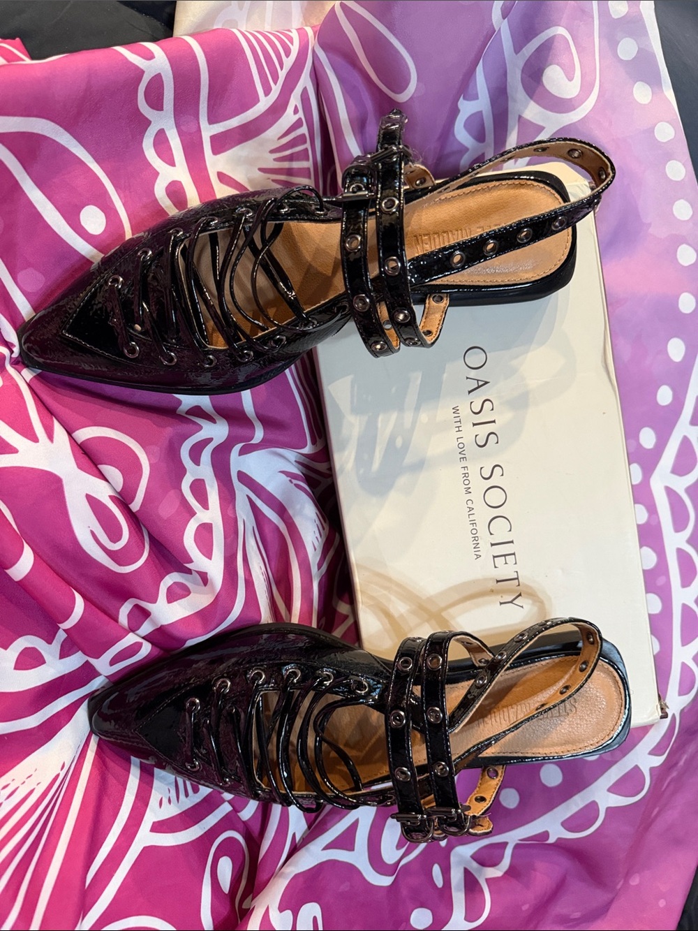 Harilow from STEVE MADDEN